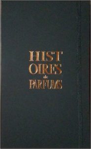 A book-shaped box of perfume samples titled "Histoires de parfums"